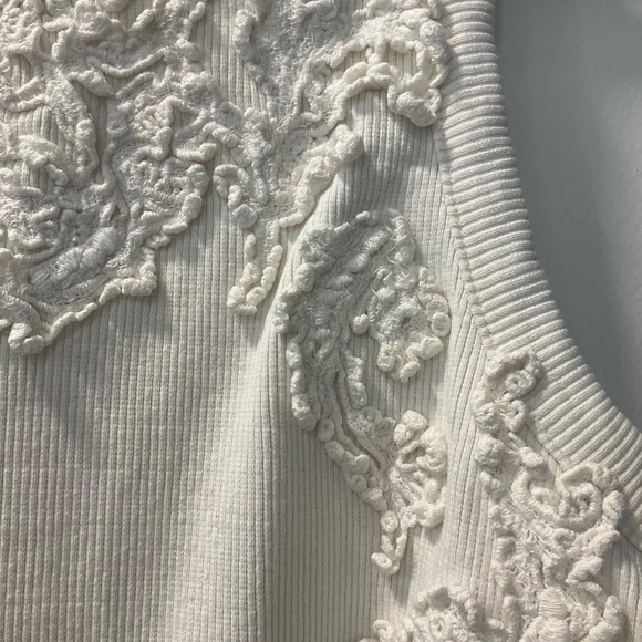 Anthropologie Embroidered White Tank Top Size XL - Picture 3 of 6